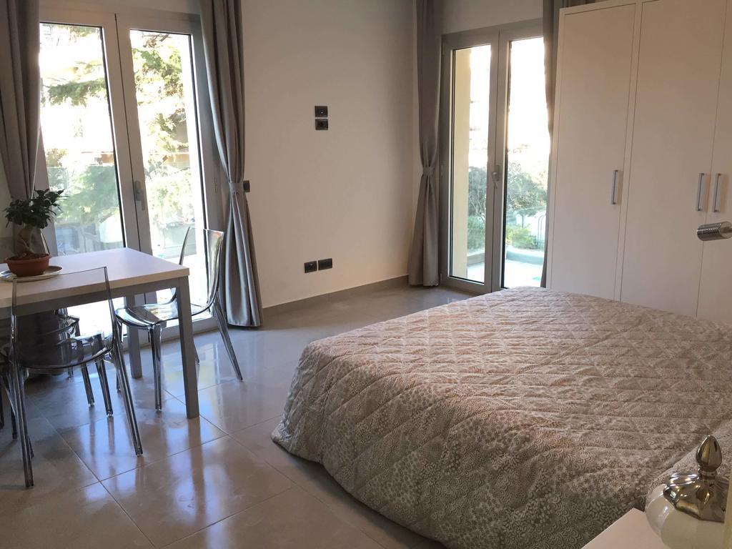 Studio,204074419:JPEG